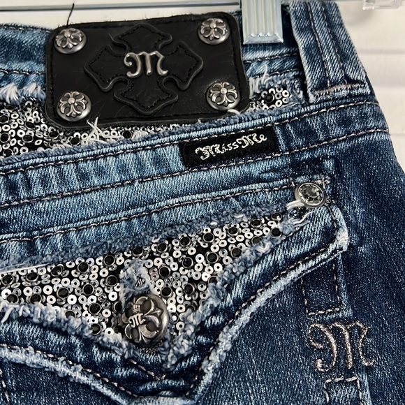 MISS ME • Dark Wash Bermuda Jeans Shorts Size 27 - Picture 5 of 12